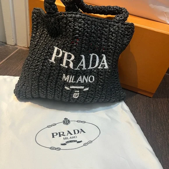 Designer Black Woven Tote Bag - Picture 3 of 4